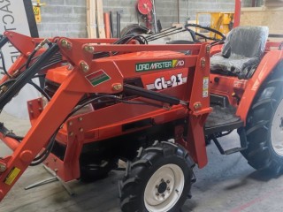 KUBOTA GL23 AVEC CHARGEUR  