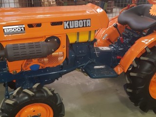 KUBOTA B5001 D 
