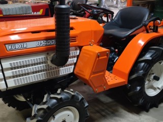 KUBOTA B1400 