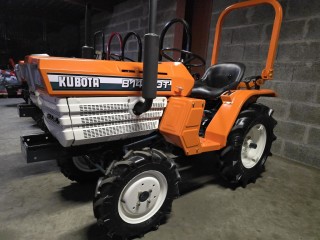 KUBOTA B1402  
